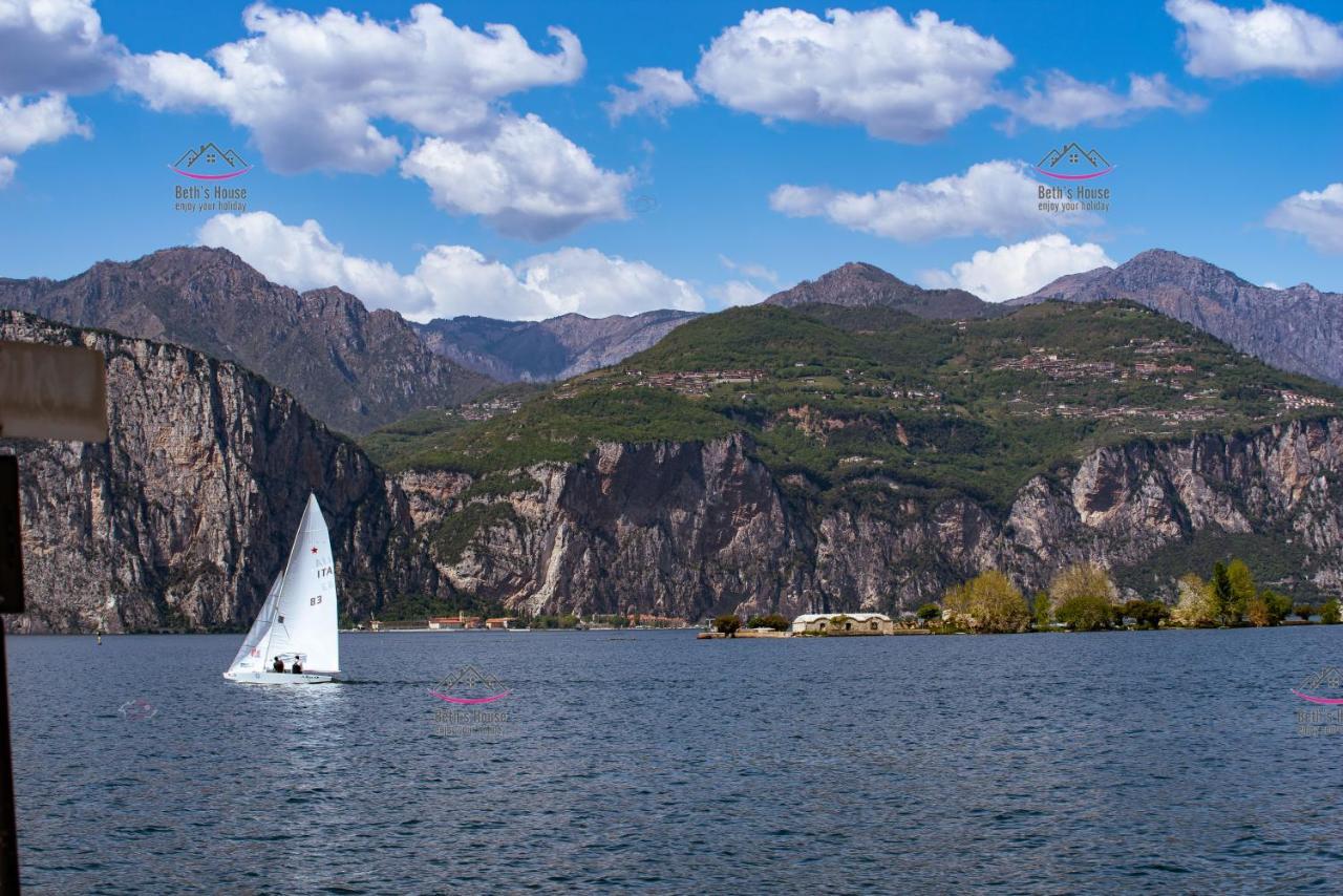Apartamento Garden Beth'S House Brenzone sul Garda Exterior foto