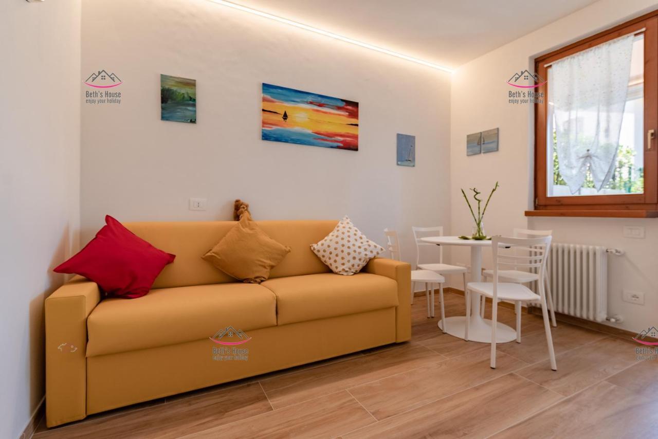 Apartamento Garden Beth'S House Brenzone sul Garda Exterior foto