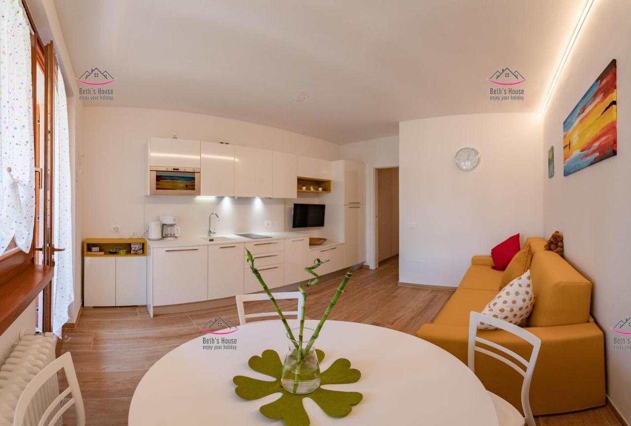 Apartamento Garden Beth'S House Brenzone sul Garda Exterior foto