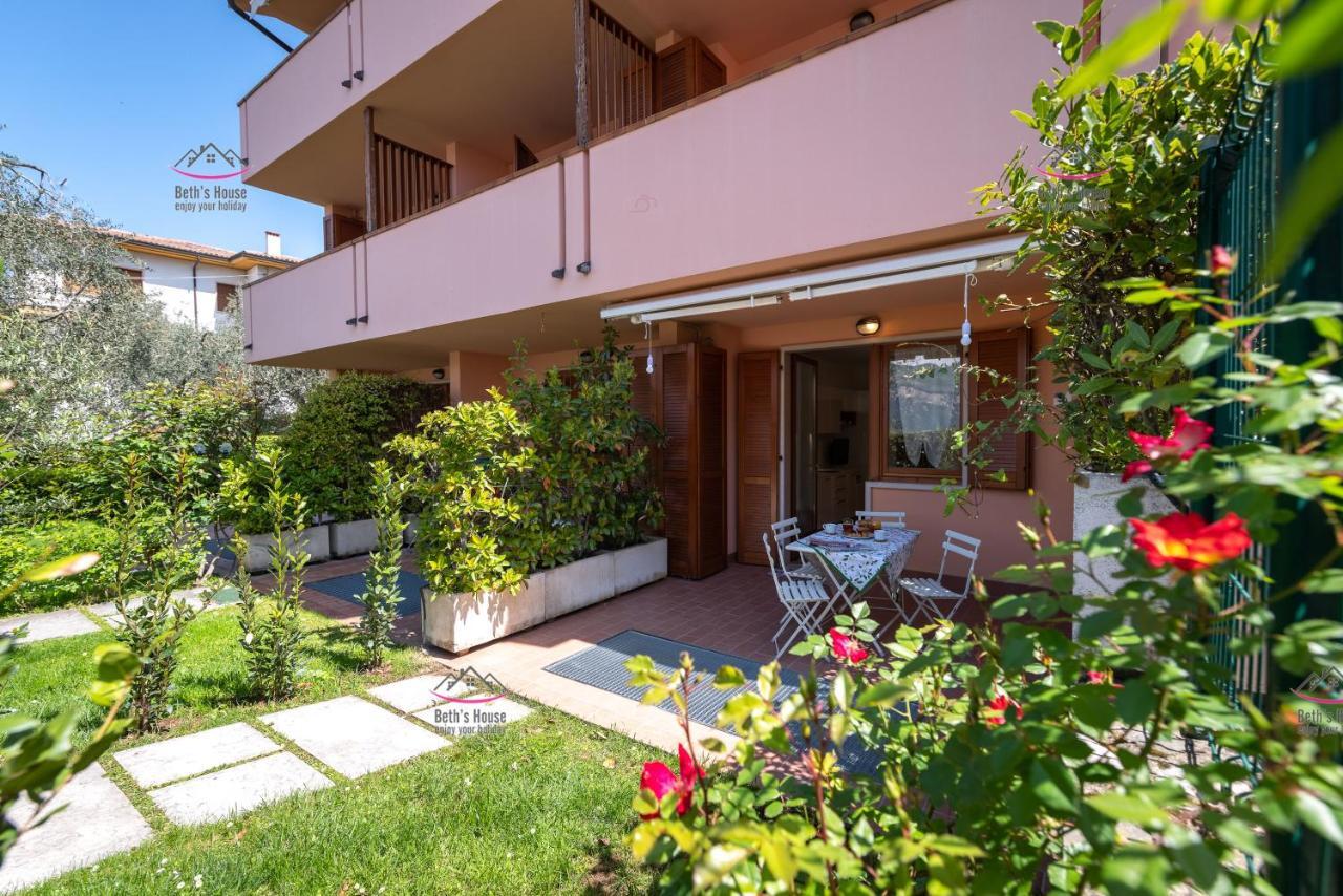 Apartamento Garden Beth'S House Brenzone sul Garda Exterior foto